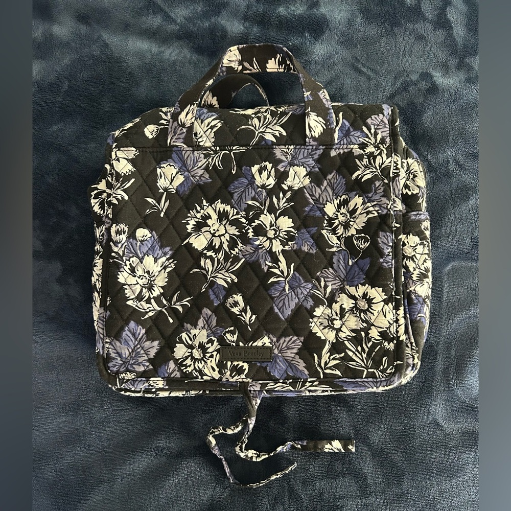 Vera Bradley Grand Hanging Organizer Frosted Floral Travel Cosmetic Bag
